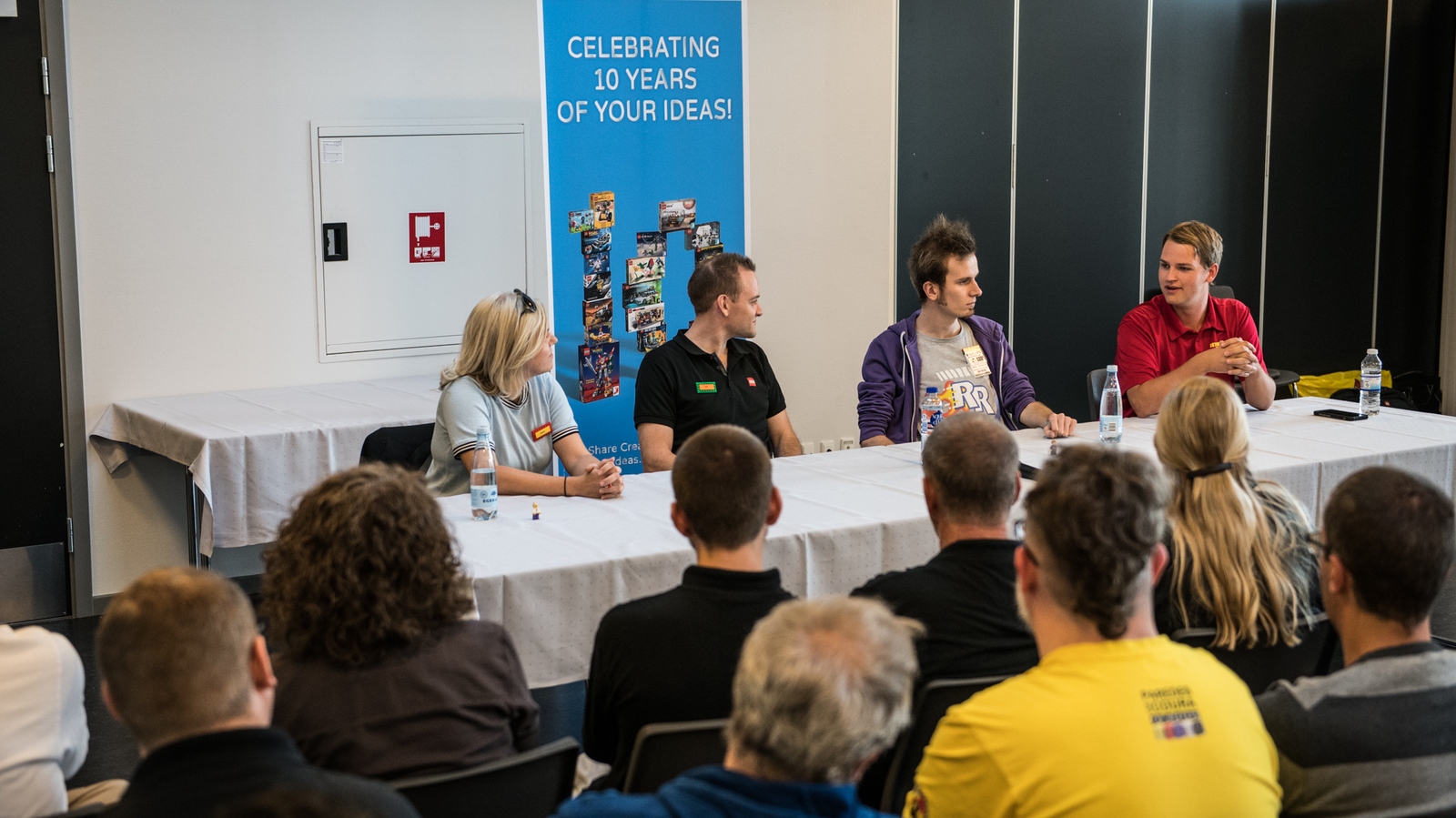 Tim on a panel at Skærbæk Fan Weekend